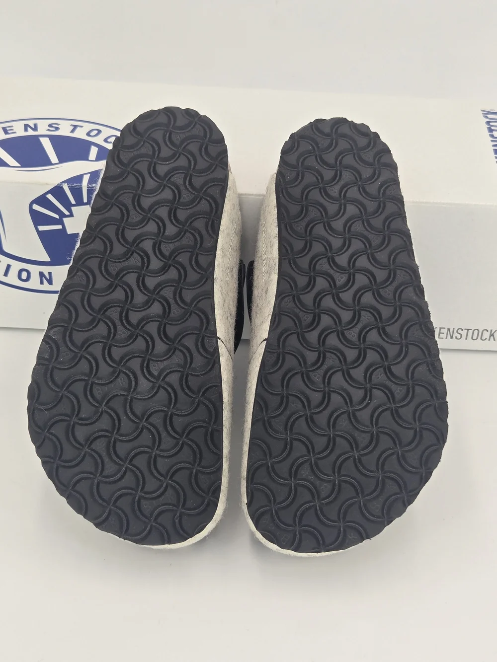 Birkenstock Zimba Kids Panda Wool Felt Boston Clogs Size C11 Toddler